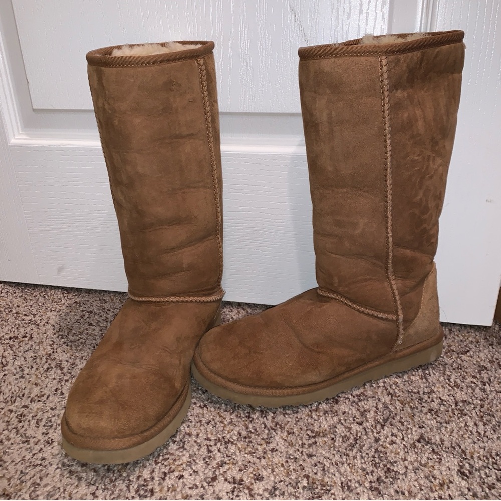 Ugg classic Tall Boots